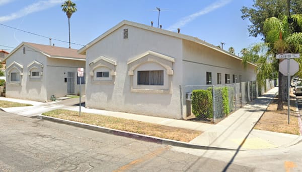 Griffith St Apts property
